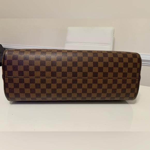 Louis Vuitton Damier Ebene Nolita 24 Heures - Picture 13 of 16